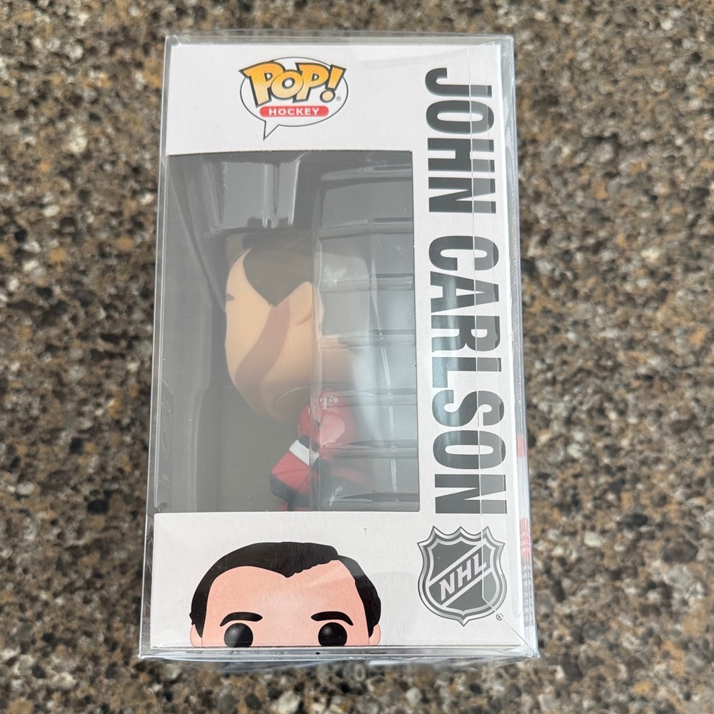 NEW Funko Pop Washington Capitals John Carlson Hockey Figure #60 w/Display Box - Picture 5 of 6